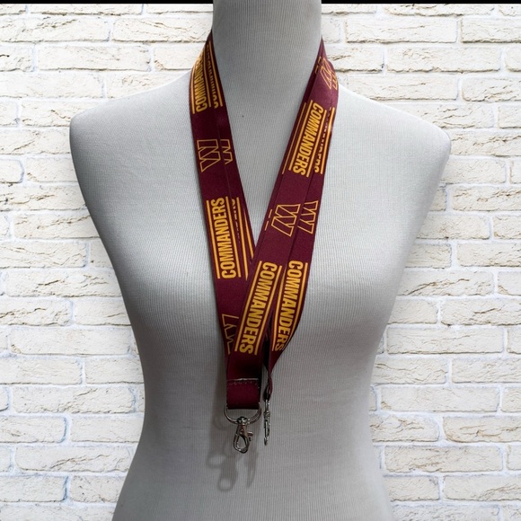 NEW Set of 3 Washington Commanders Lanyard with Clip - Picture 1 of 2